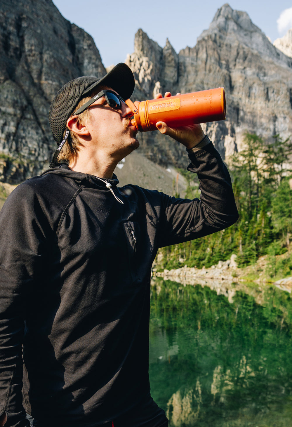 Bring world-class purification with you anywhere you go.